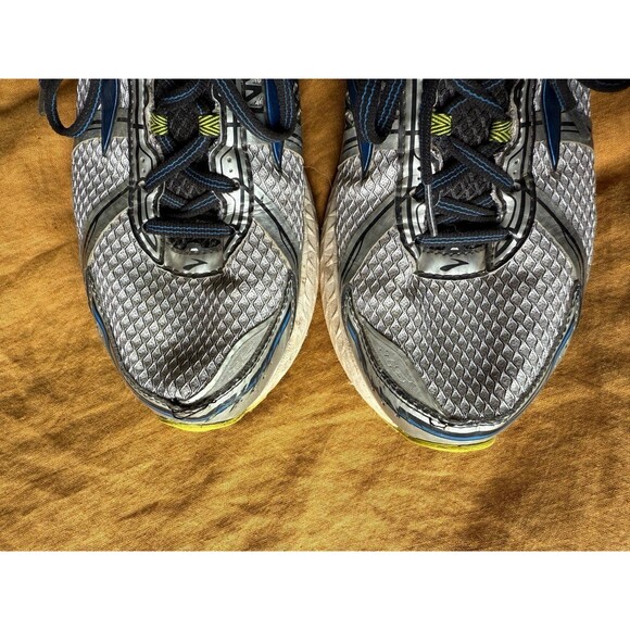 Mens Brooks Shoes - Size 12 - Picture 3 of 4